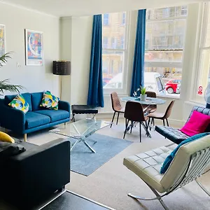 Apartment Seaside Mansion, Brighton